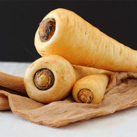 Photo of parsnip root 5