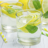 A photo of water with lemon 6