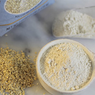 Photo of oat flour