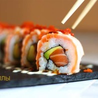 Rolls & Sushi 3