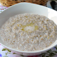 Barley porridge photo