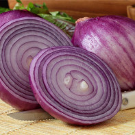 Photo of a blue onion