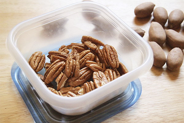 How to choose and store pecans