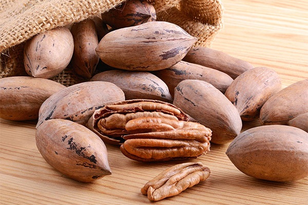 The benefits and harms of pecans