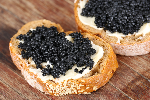 Sandwiches with black caviar