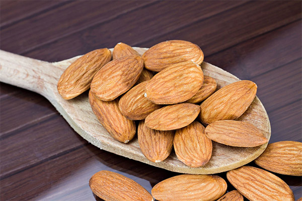 What is the usefulness of almonds