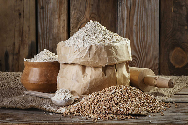 How to Choose and Store Buckwheat Flour
