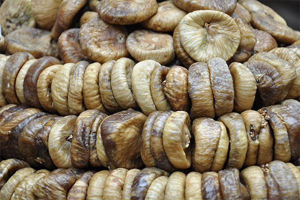 How to choose and store Dried Figs