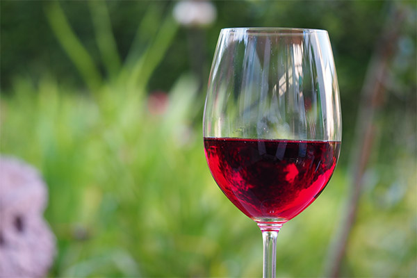 Red Wine in Medicine