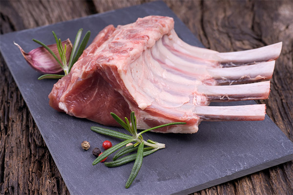 Benefits and harms of mutton