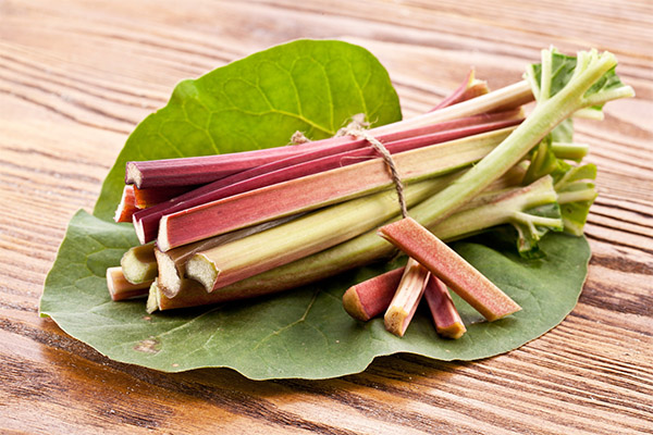 The benefits and harms of rhubarb
