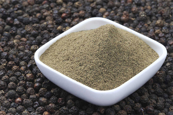 How to choose and store ground black pepper