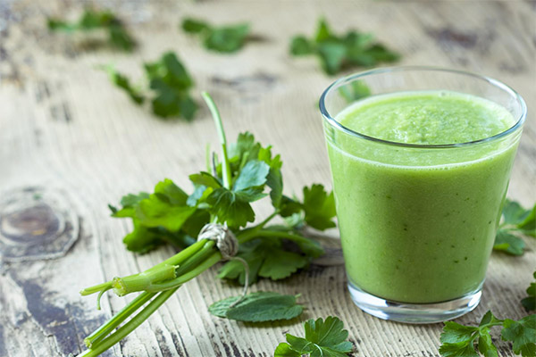 The benefits and harms of parsley juice