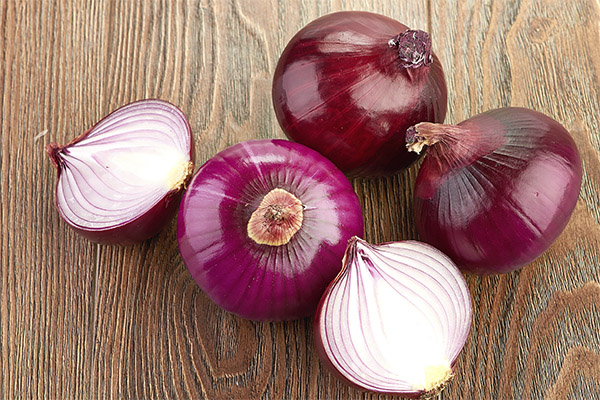 What is the usefulness of blue onions