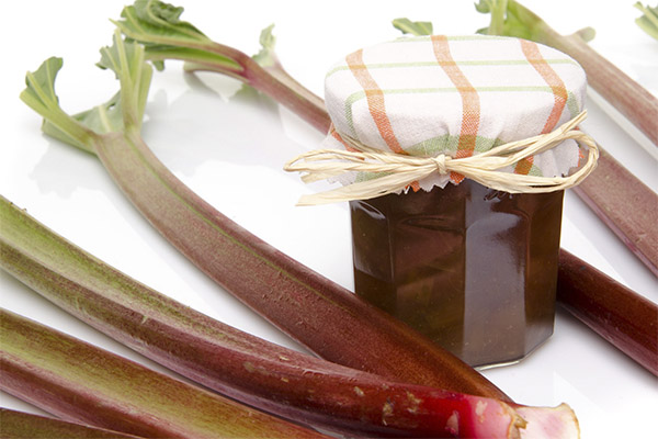 What is useful jam of rhubarb