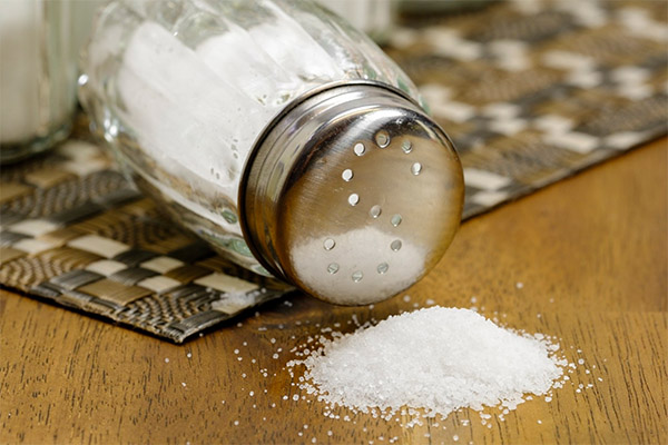 Cooking with iodized salt