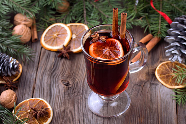 The benefits and harms of mulled wine