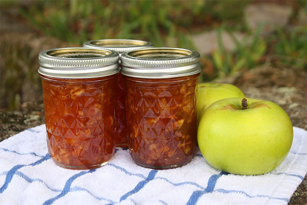 What is useful apple jam