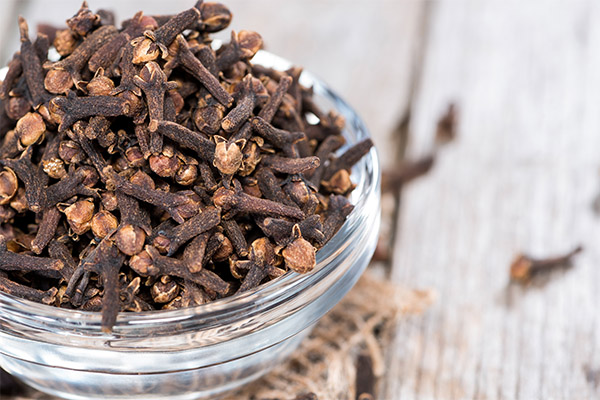 How to choose and store cloves