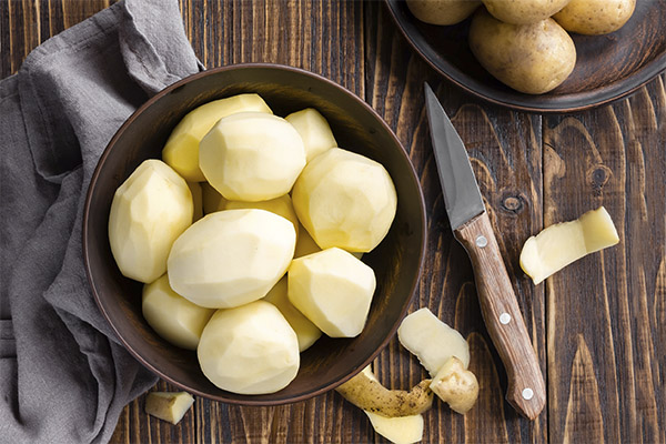 How to peel potatoes fast