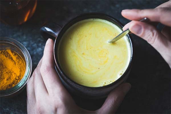 How to Drink Properly Milk with Turmeric