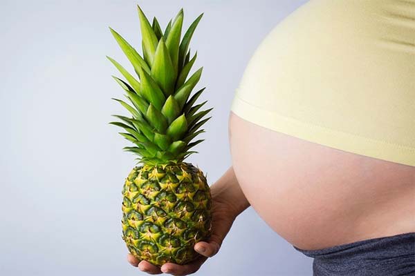妊娠中のパイナップル