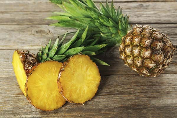 Benefits of Pineapple for a baby
