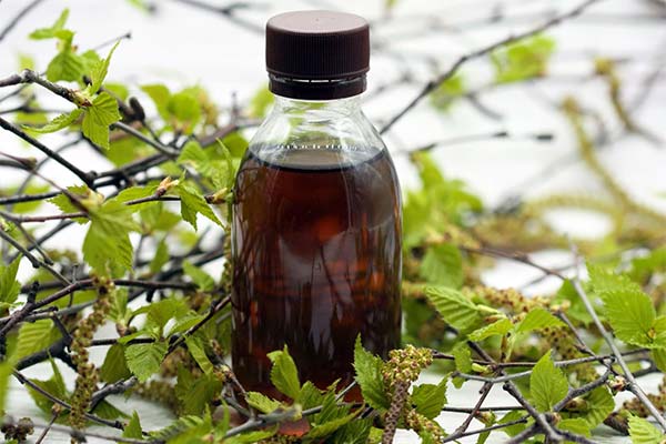 Vinegar from birch sap